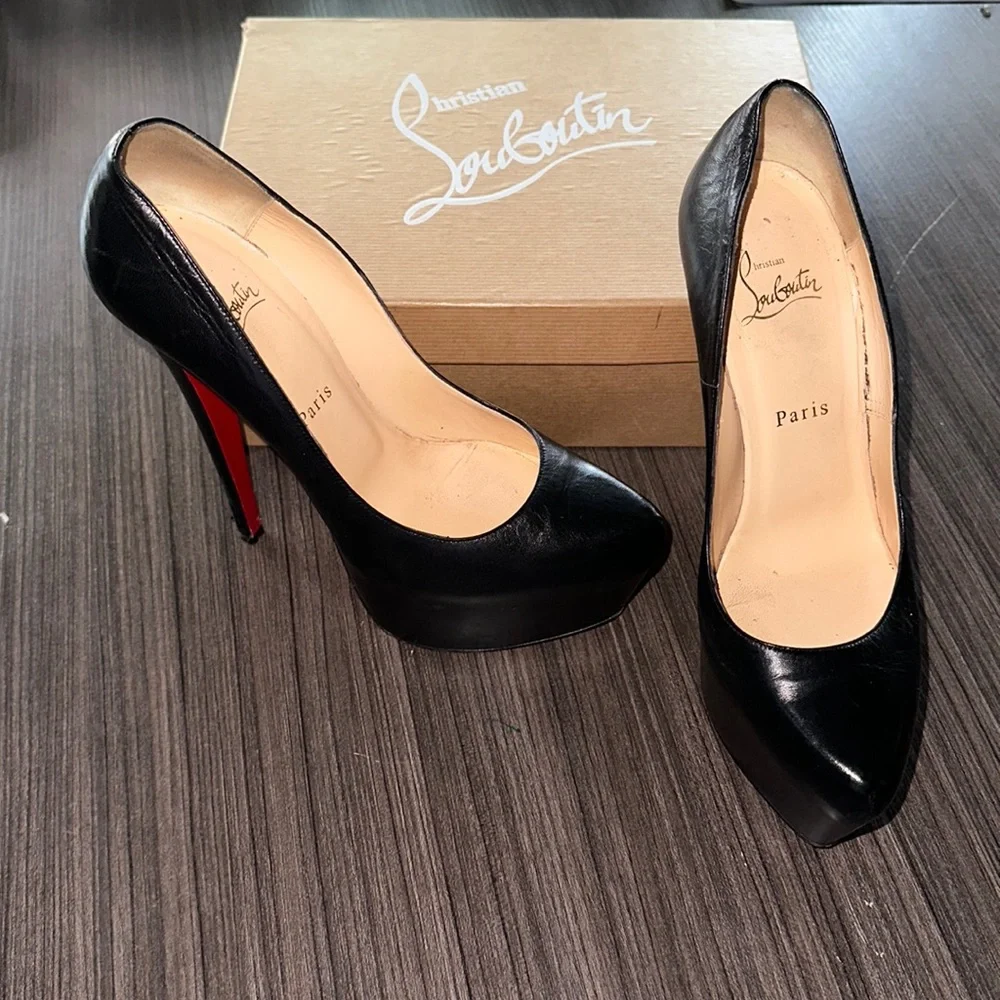 Christian Louboutin daffodile black pumps size 39.5 - Picture 2 of 9